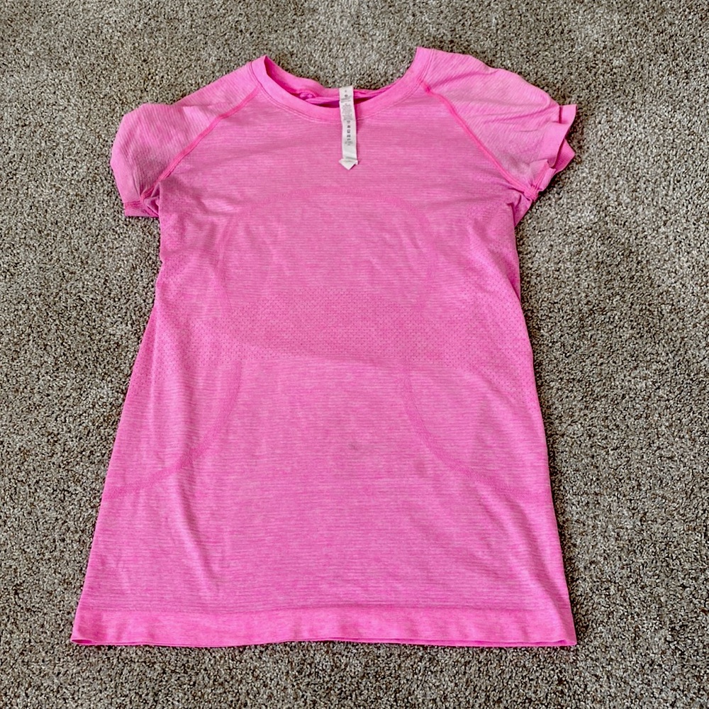 Lululemon dark prism pink swiftly tech shirt